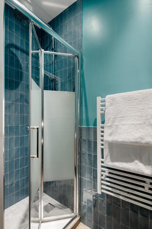 Edgar Suites Martyrs - Loft Paris Bagian luar foto